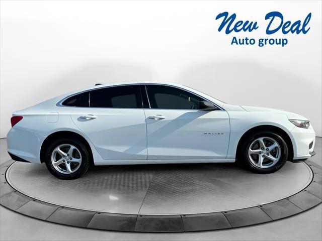 used 2017 Chevrolet Malibu car, priced at $7,988