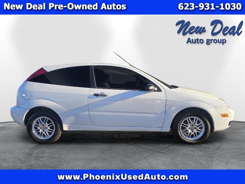 used 2007 Ford Focus car, priced at $5,988