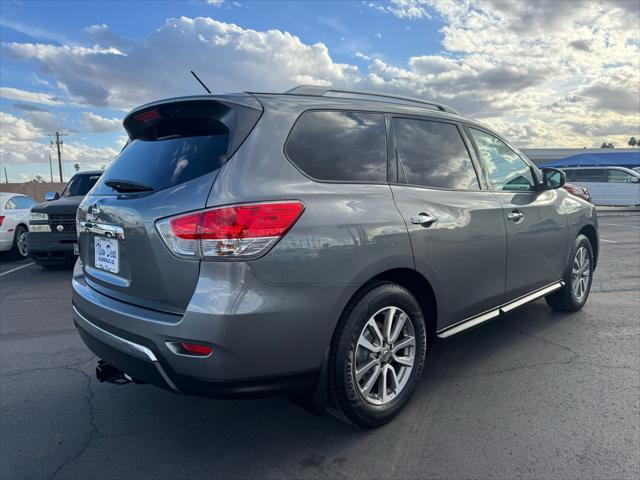 used 2015 Nissan Pathfinder car, priced at $9,988