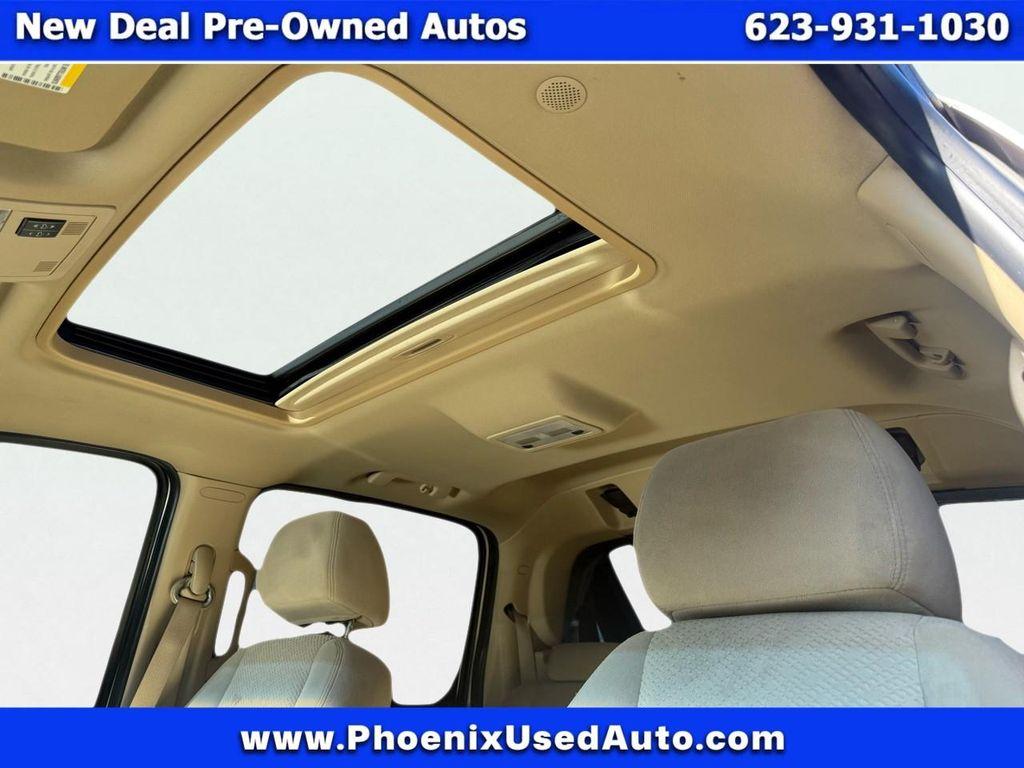 used 2007 Chevrolet Avalanche car, priced at $11,988