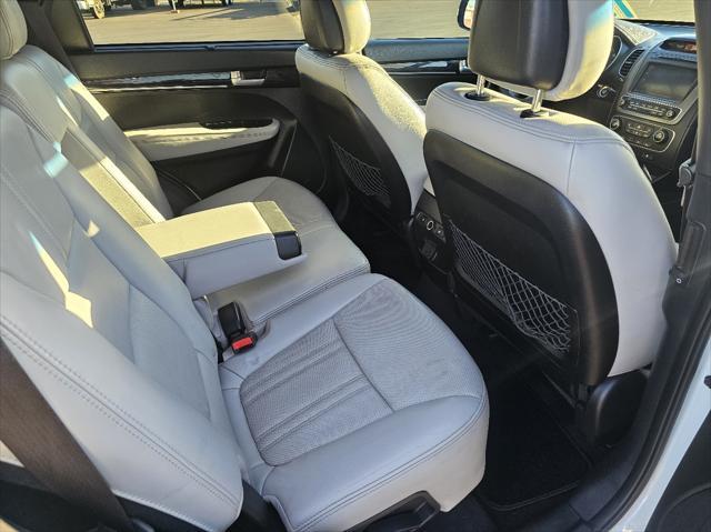 used 2015 Kia Sorento car, priced at $11,777