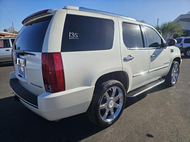 used 2007 Cadillac Escalade car, priced at $11,777