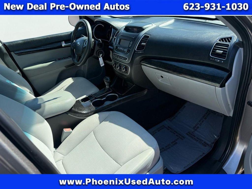 used 2014 Kia Sorento car, priced at $7,777