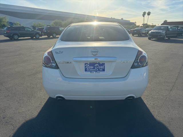 used 2009 Nissan Altima car, priced at $7,777