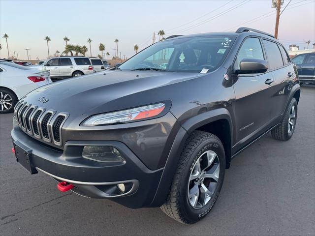 used 2014 Jeep Cherokee car, priced at $10,488