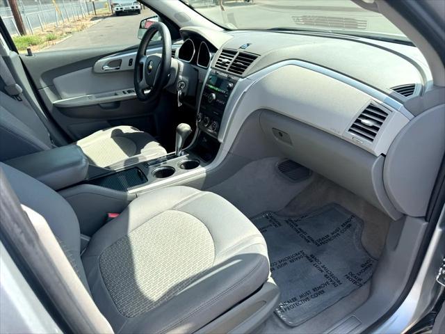 used 2011 Chevrolet Traverse car, priced at $7,777