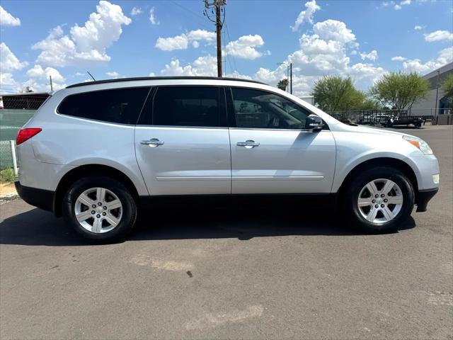 used 2011 Chevrolet Traverse car, priced at $7,777