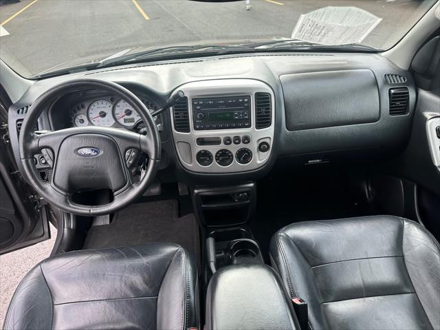 used 2004 Ford Escape car, priced at $6,988