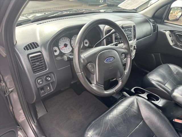 used 2004 Ford Escape car, priced at $6,988