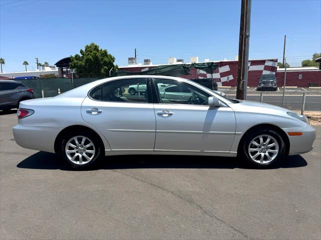 used 2002 Lexus ES 300 car, priced at $4,488