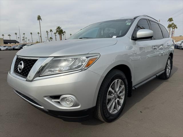 used 2016 Nissan Pathfinder car, priced at $9,988