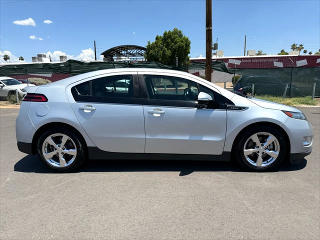 used 2014 Chevrolet Volt car, priced at $5,988