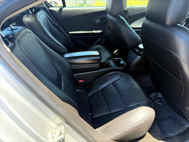 used 2014 Chevrolet Volt car, priced at $5,988