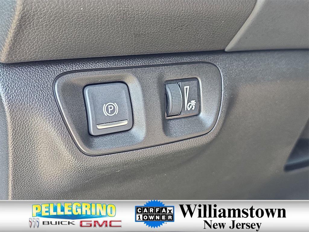 used 2022 GMC Acadia car, priced at $23,995