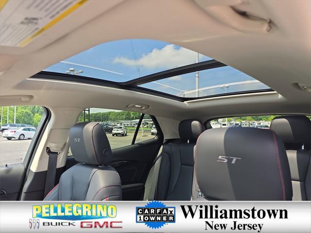 used 2022 Buick Envision car, priced at $27,495