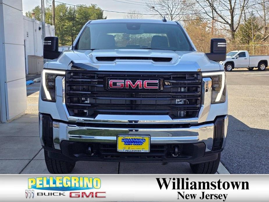 new 2024 GMC Sierra 3500 car, priced at $64,318