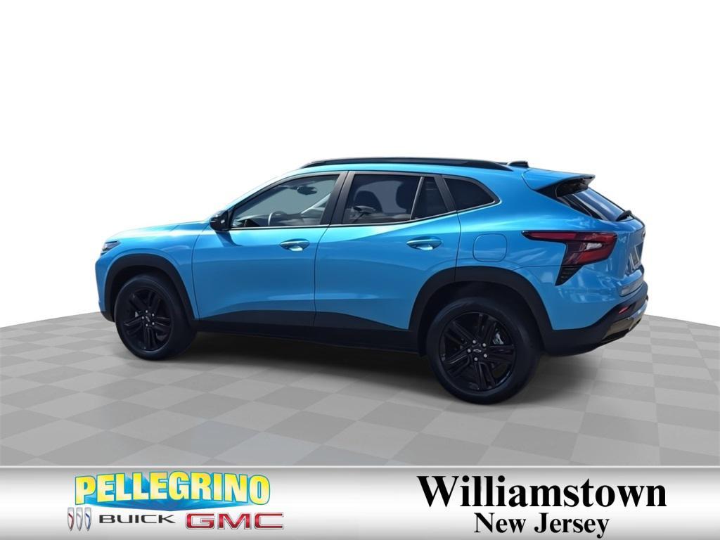 used 2025 Chevrolet Trax car, priced at $24,995