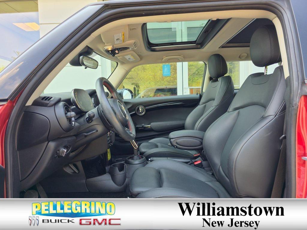 used 2021 MINI Hardtop car, priced at $20,785