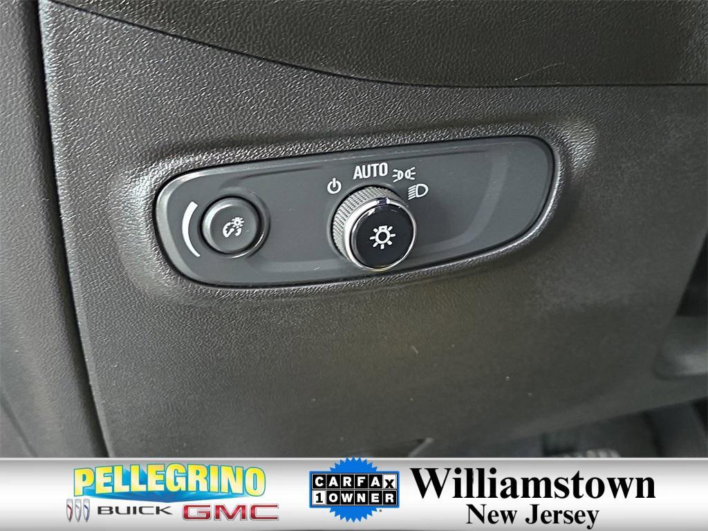 used 2022 Chevrolet Equinox car, priced at $22,595