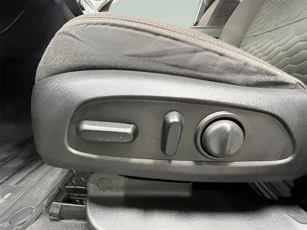 used 2019 Chevrolet Equinox car, priced at $16,958