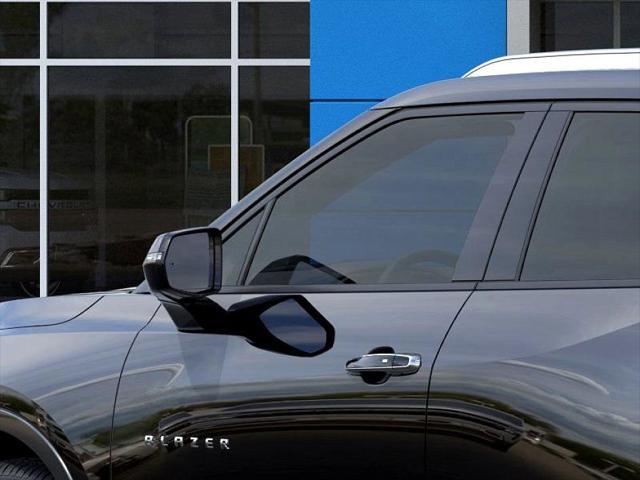 new 2025 Chevrolet Blazer car, priced at $46,722