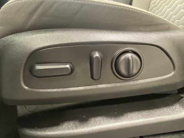 used 2020 Chevrolet Equinox car, priced at $15,483