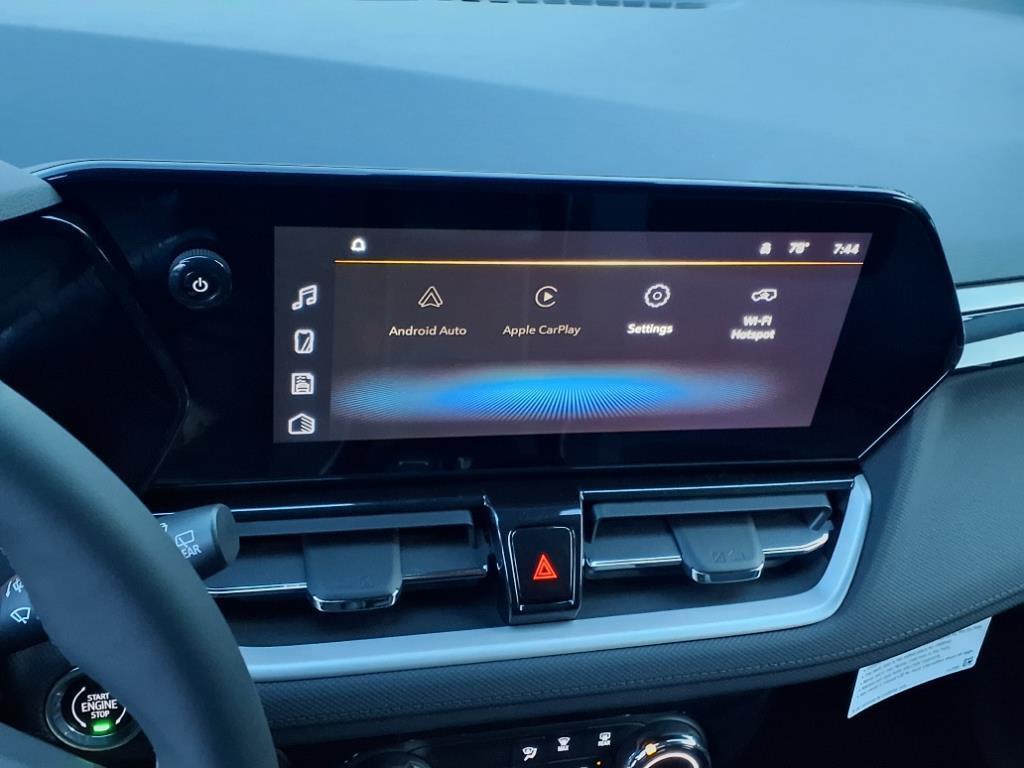 new 2026 Chevrolet TrailBlazer car, priced at $26,075