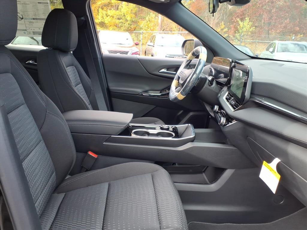 new 2026 Chevrolet Equinox car, priced at $25,835