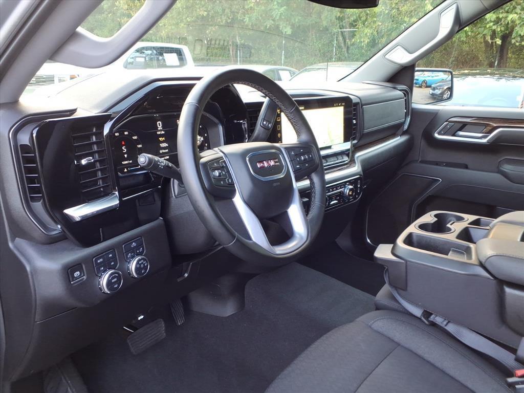 used 2025 GMC Sierra 1500 car, priced at $52,146