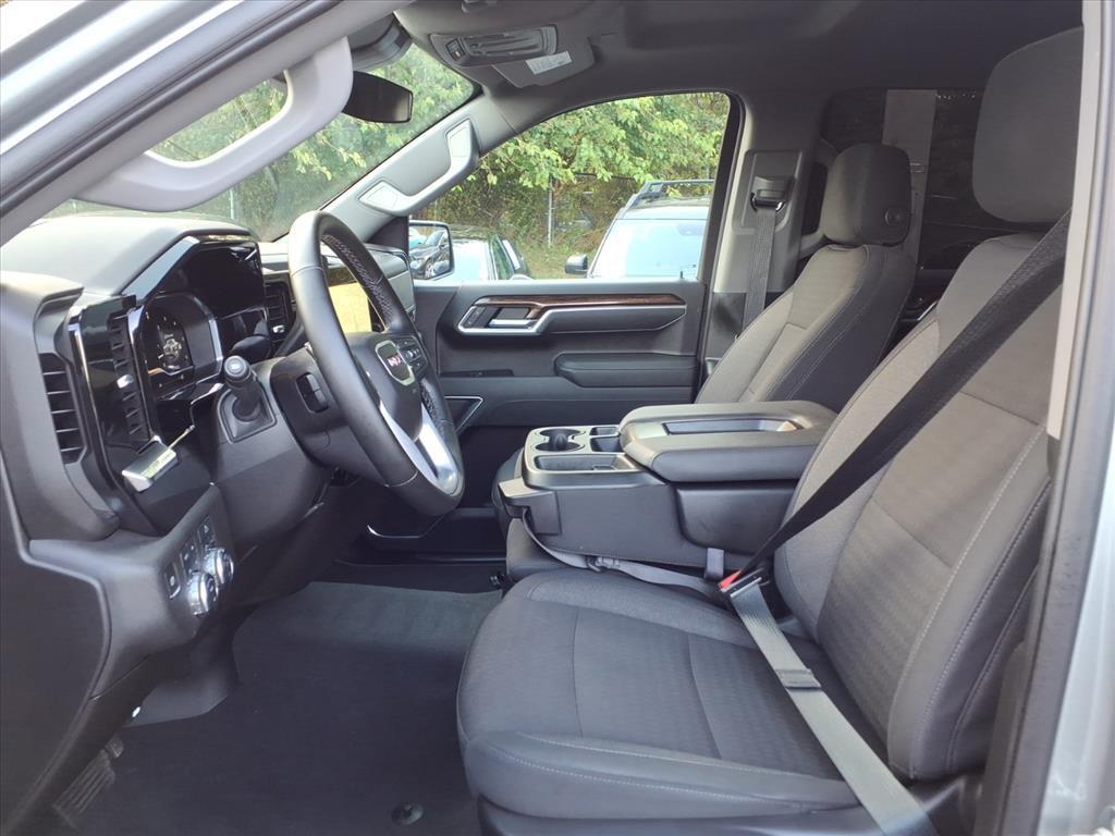 used 2025 GMC Sierra 1500 car, priced at $52,146