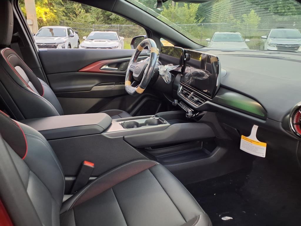 new 2025 Chevrolet Equinox EV car, priced at $37,785