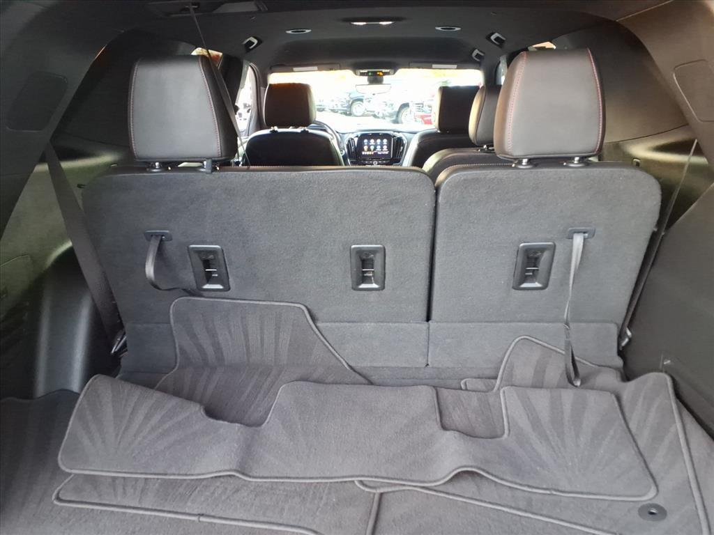 used 2023 Chevrolet Traverse car, priced at $35,931