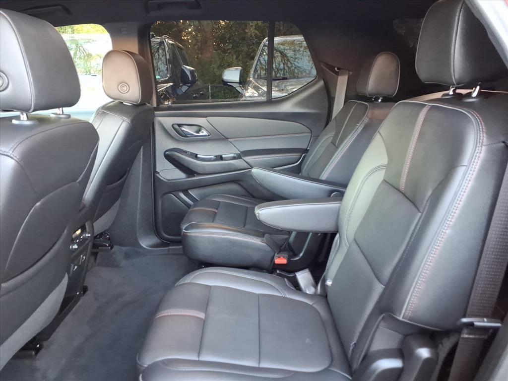 used 2023 Chevrolet Traverse car, priced at $35,931