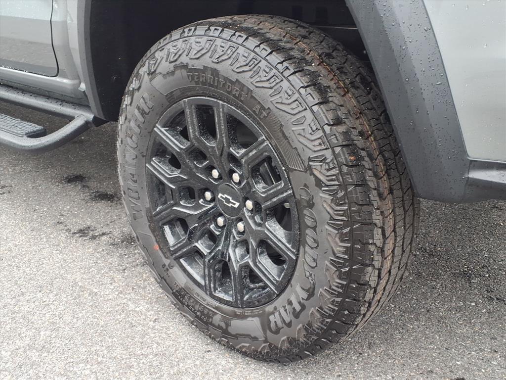 new 2026 Chevrolet Colorado car, priced at $42,570