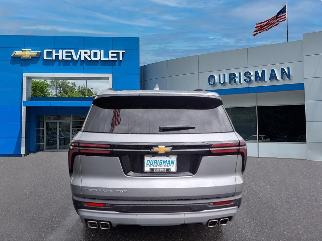 new 2026 Chevrolet Traverse car, priced at $42,855