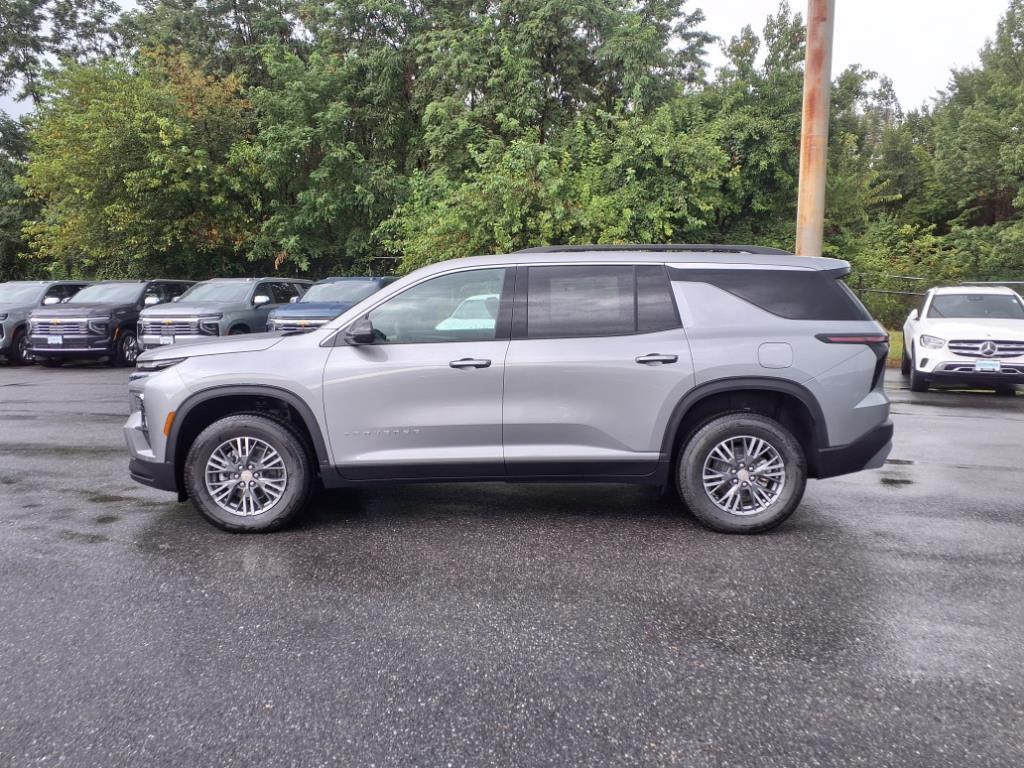 new 2026 Chevrolet Traverse car, priced at $42,855