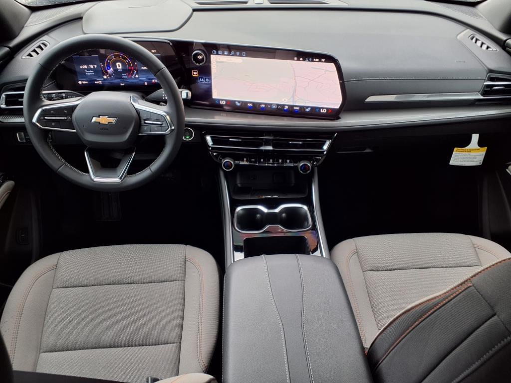 new 2026 Chevrolet Traverse car, priced at $42,855