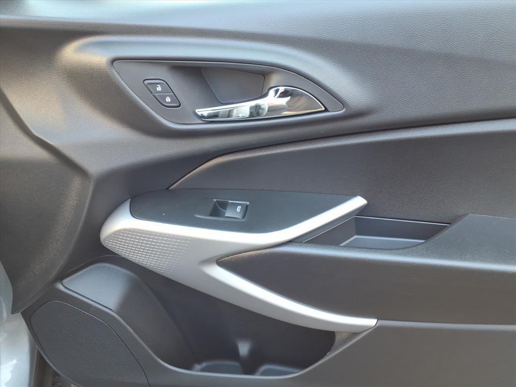 new 2026 Chevrolet Trax car, priced at $23,455