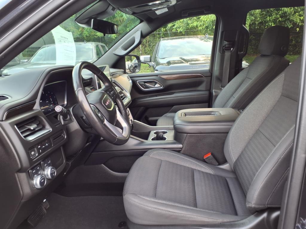 used 2023 GMC Yukon car, priced at $43,979