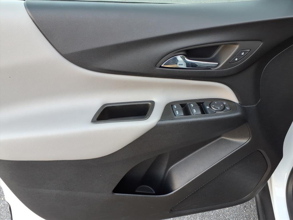 used 2023 Chevrolet Equinox car, priced at $19,992