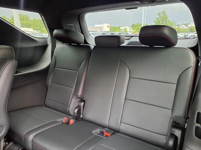 new 2025 Chevrolet Traverse car, priced at $53,470