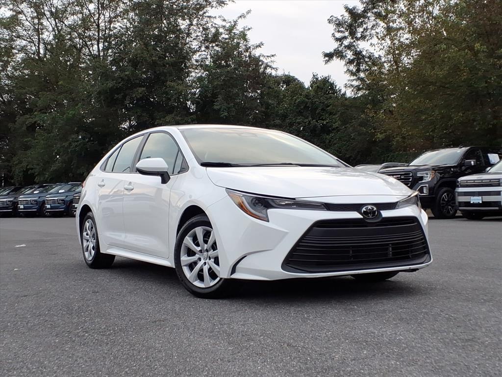 used 2025 Toyota Corolla car, priced at $21,313
