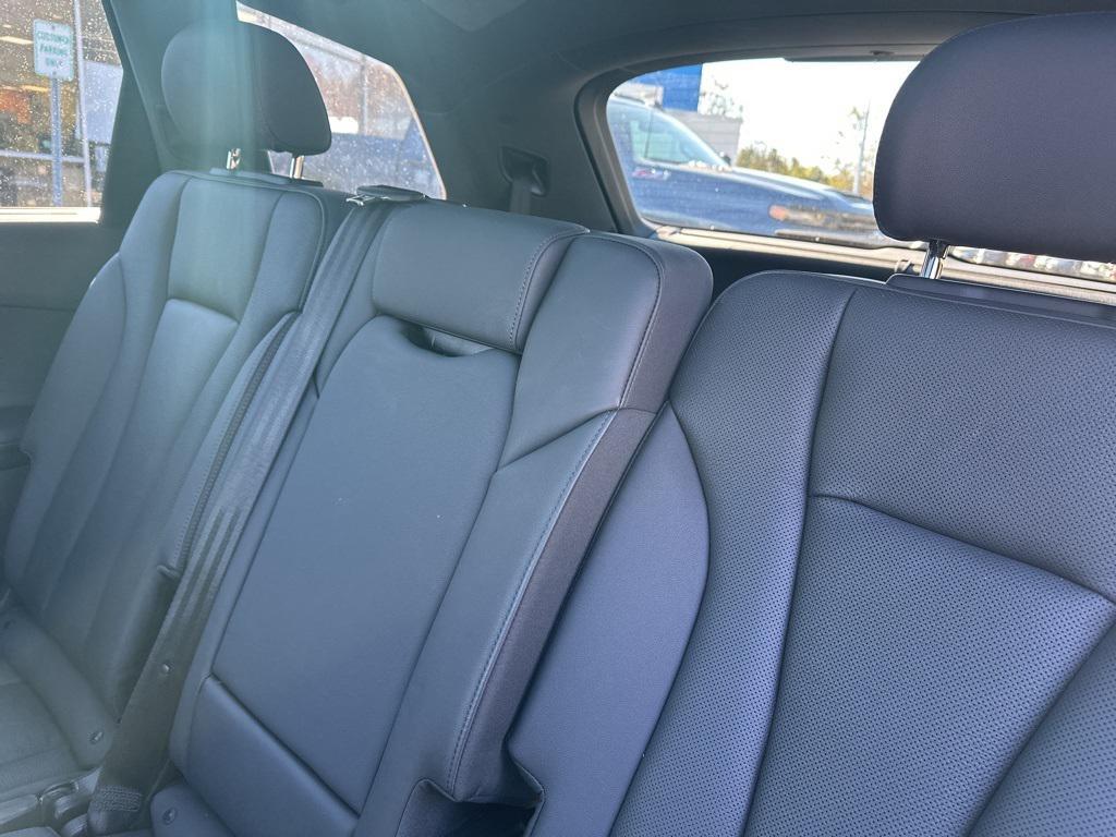 used 2023 Audi Q7 car, priced at $39,378