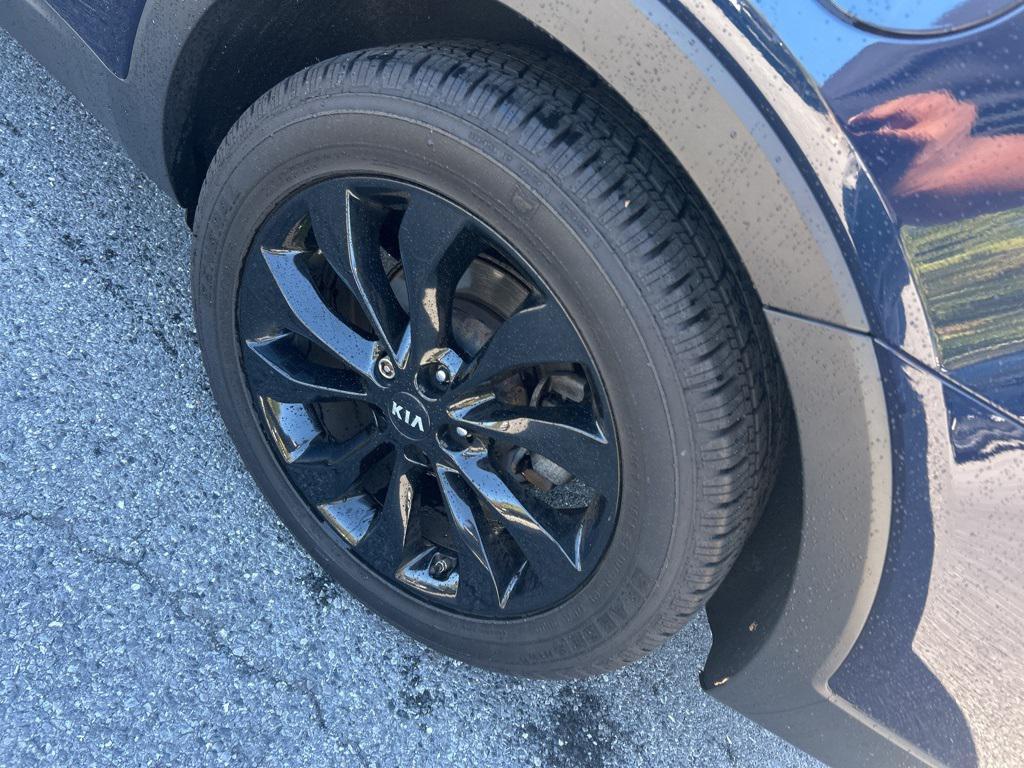 used 2020 Kia Sorento car, priced at $20,223