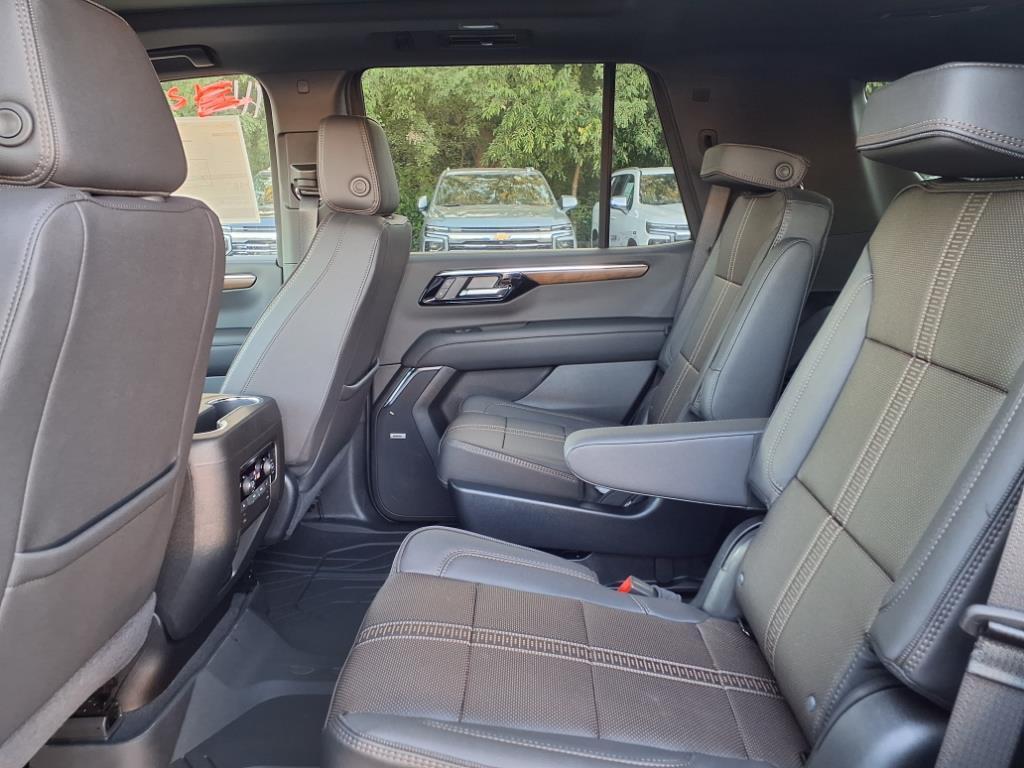new 2025 Chevrolet Tahoe car, priced at $80,500