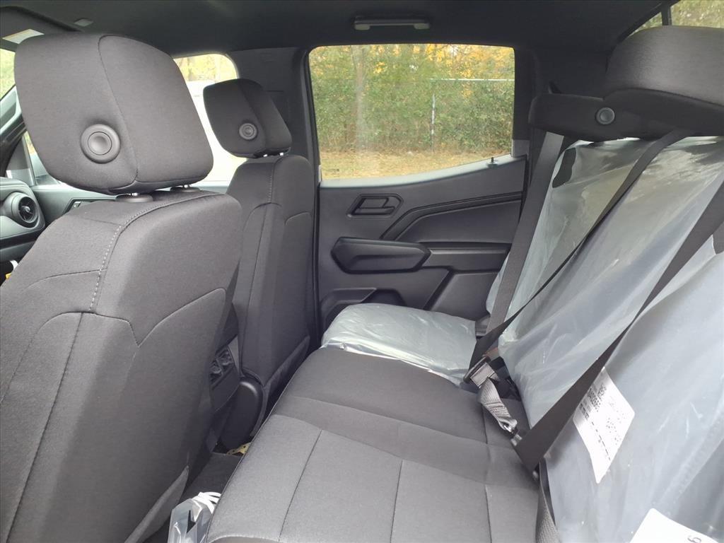 new 2026 Chevrolet Colorado car, priced at $35,935