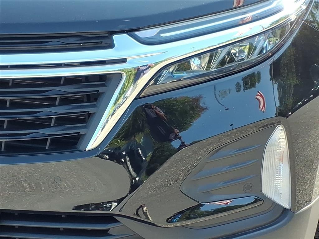 used 2022 Chevrolet Equinox car, priced at $21,057