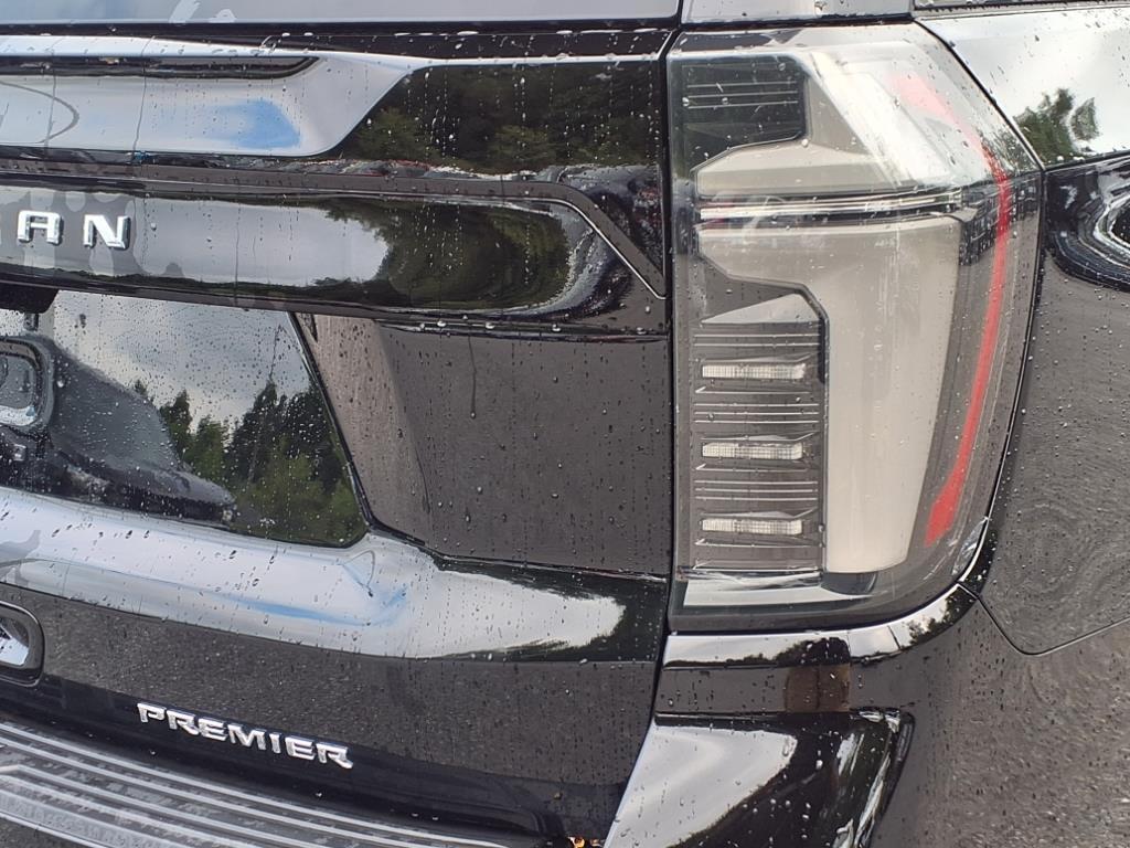 new 2025 Chevrolet Suburban car, priced at $88,900
