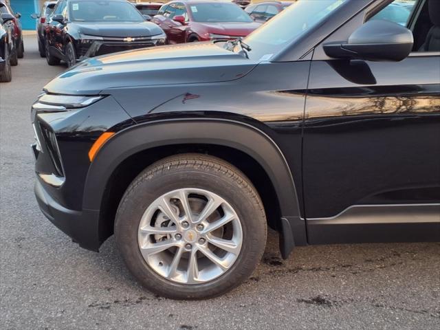 new 2025 Chevrolet TrailBlazer car, priced at $24,910