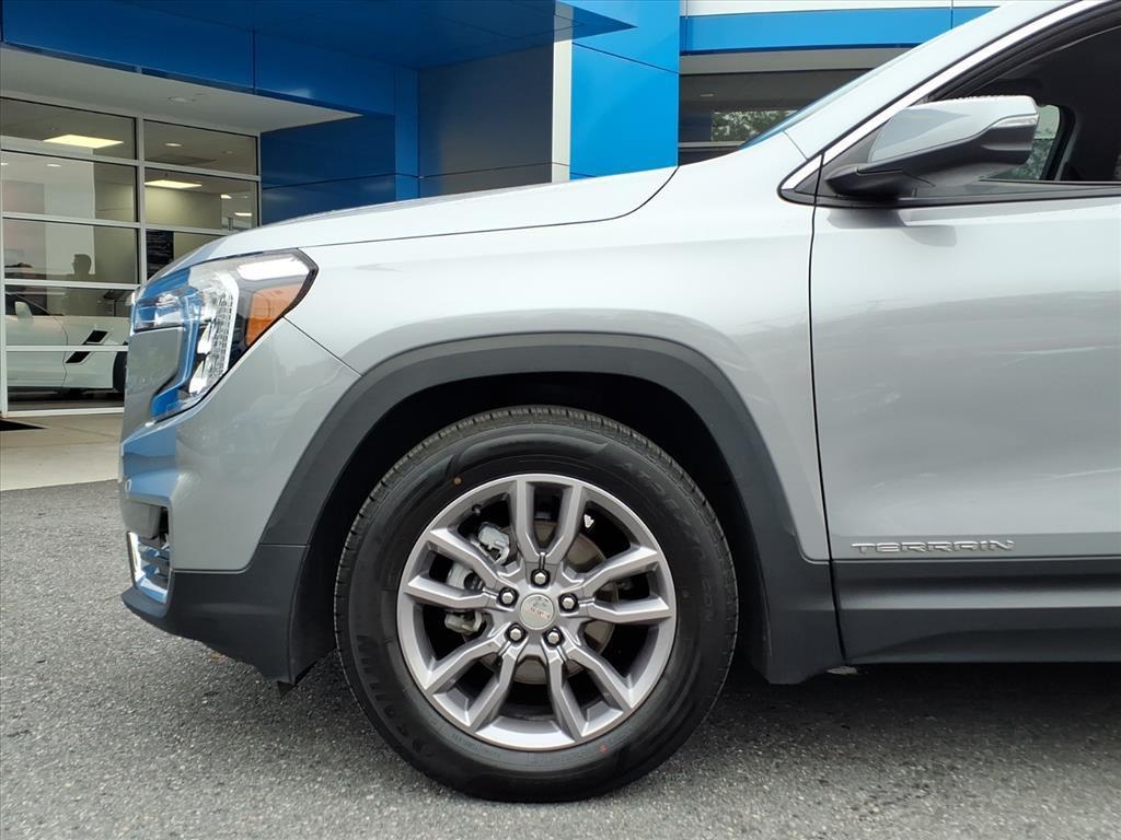 used 2024 GMC Terrain car, priced at $21,938